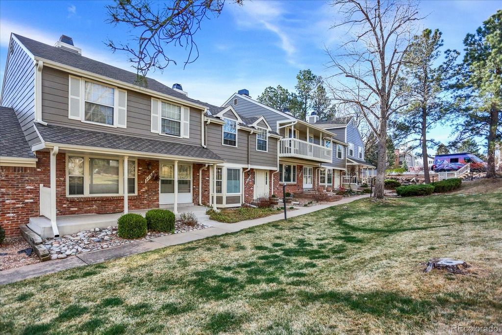 7166 E Briarwood Drive, Centennial, CO 80112