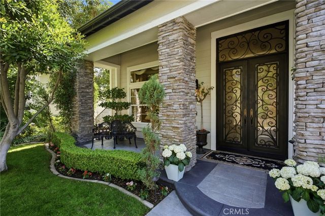 847 S Canyon Mist Lane, Anaheim Hills, CA 92808