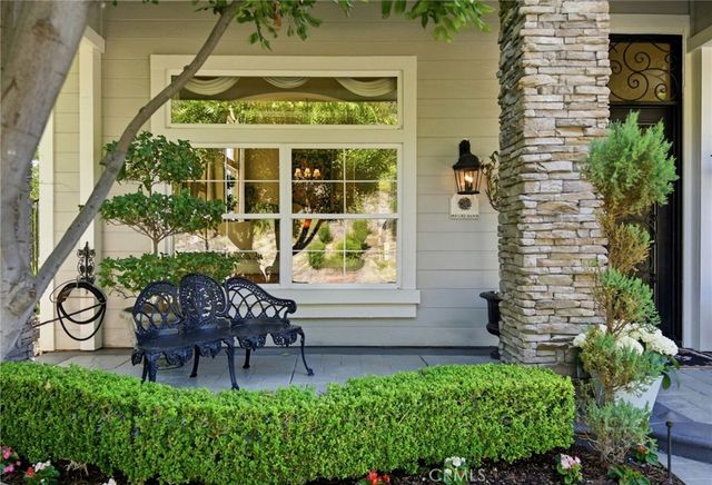 847 S Canyon Mist Lane, Anaheim Hills, CA 92808