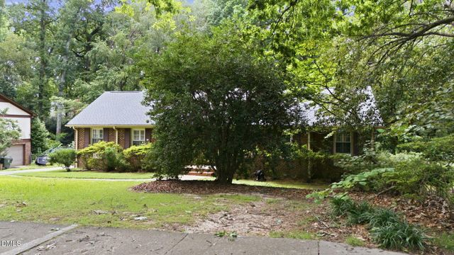 7301 Fiesta Way, Raleigh, NC 27615