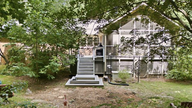 7301 Fiesta Way, Raleigh, NC 27615