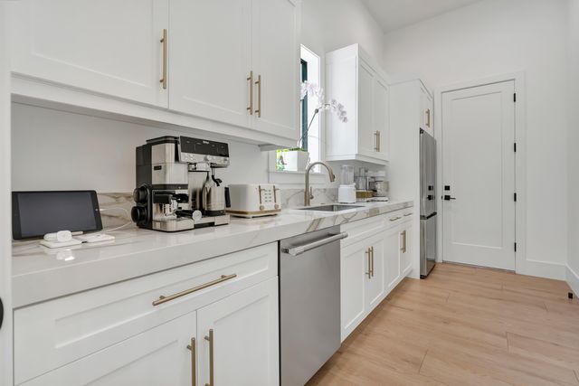 715 Ibis Way, North Palm Beach, FL 33408