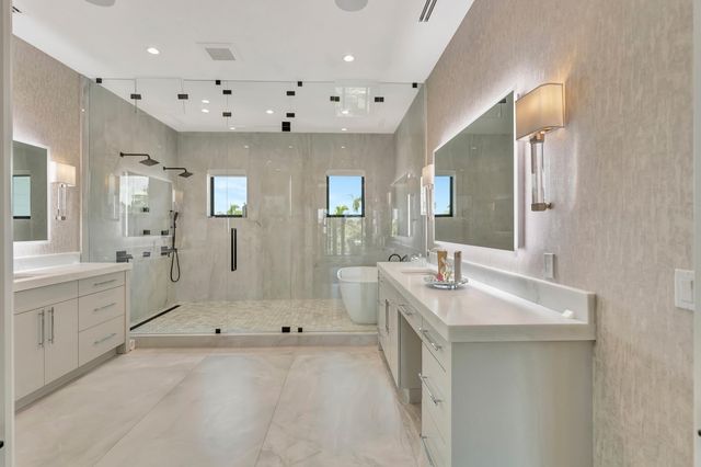 715 Ibis Way, North Palm Beach, FL 33408
