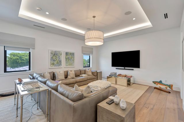 715 Ibis Way, North Palm Beach, FL 33408