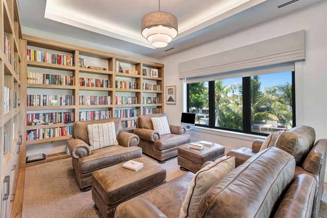 715 Ibis Way, North Palm Beach, FL 33408