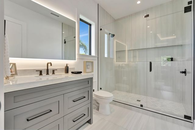 715 Ibis Way, North Palm Beach, FL 33408