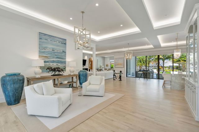 715 Ibis Way, North Palm Beach, FL 33408