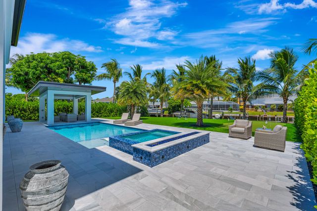 715 Ibis Way, North Palm Beach, FL 33408