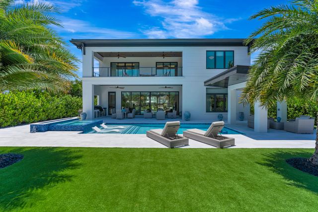 715 Ibis Way, North Palm Beach, FL 33408