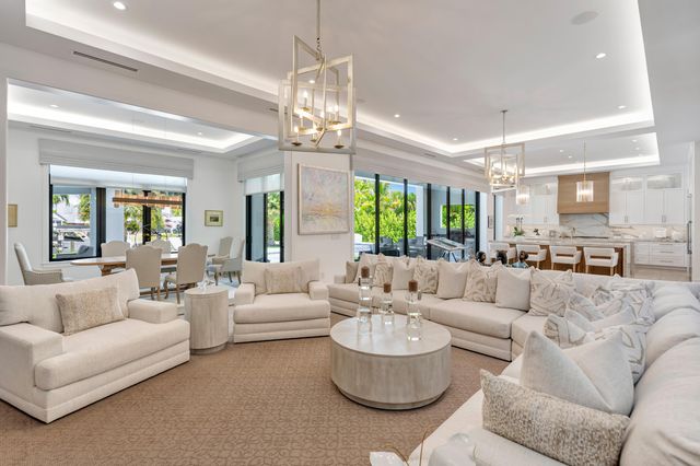 715 Ibis Way, North Palm Beach, FL 33408