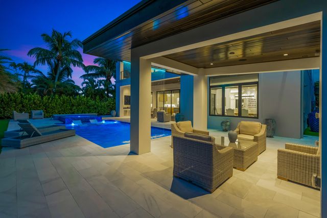 715 Ibis Way, North Palm Beach, FL 33408