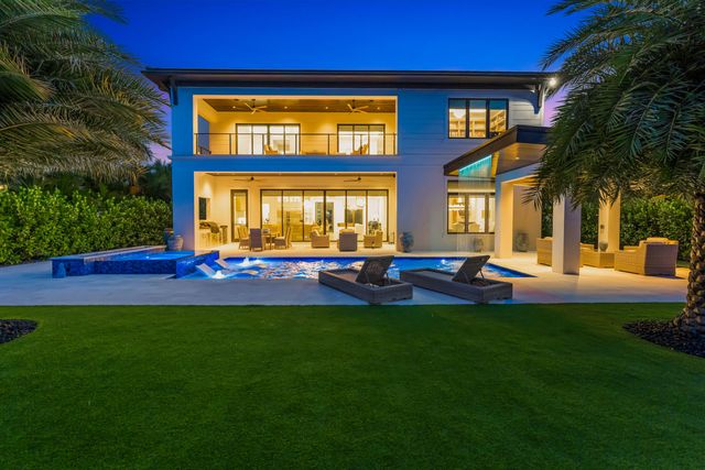 715 Ibis Way, North Palm Beach, FL 33408