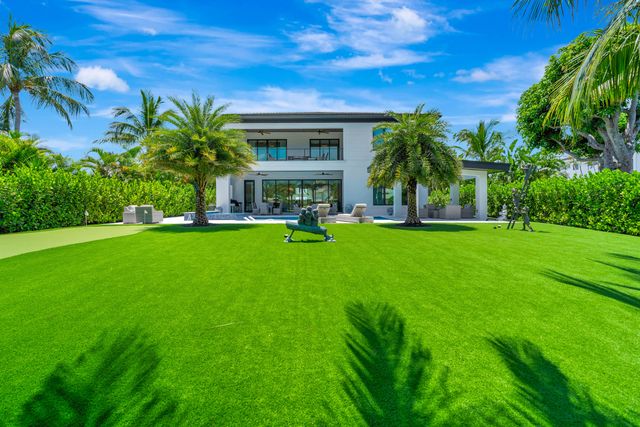 715 Ibis Way, North Palm Beach, FL 33408