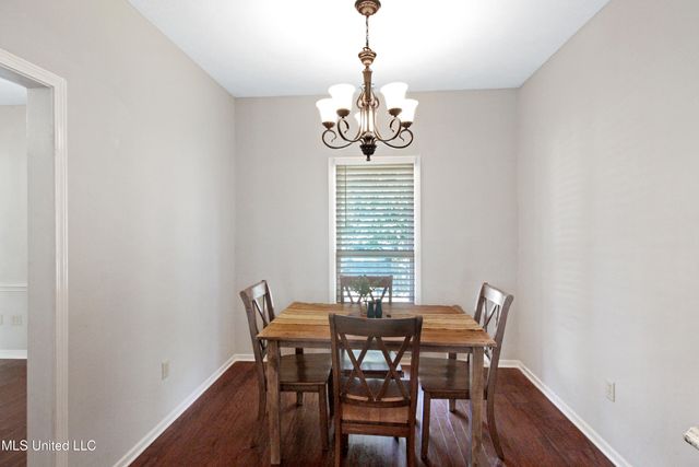 2021 Cherokee Drive, Jackson, MS 39211