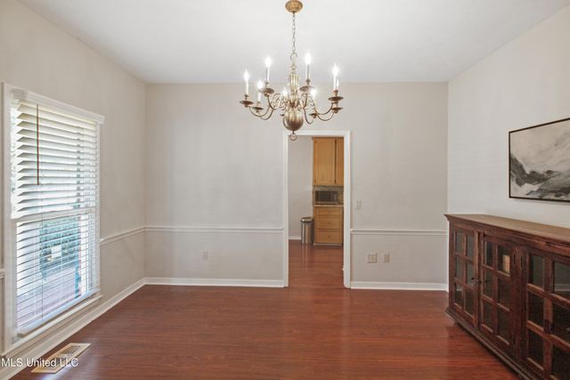 2021 Cherokee Drive, Jackson, MS 39211