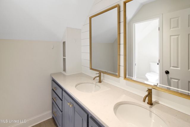 2021 Cherokee Drive, Jackson, MS 39211