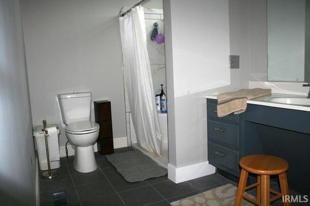 1353 E CLINTON ST., Frankfort, IN 46041