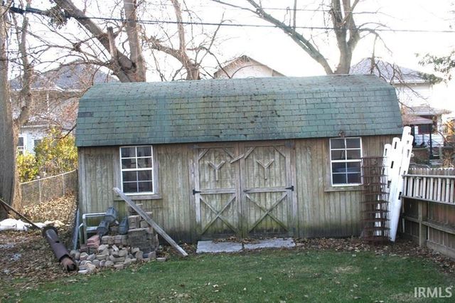 1353 E CLINTON ST., Frankfort, IN 46041