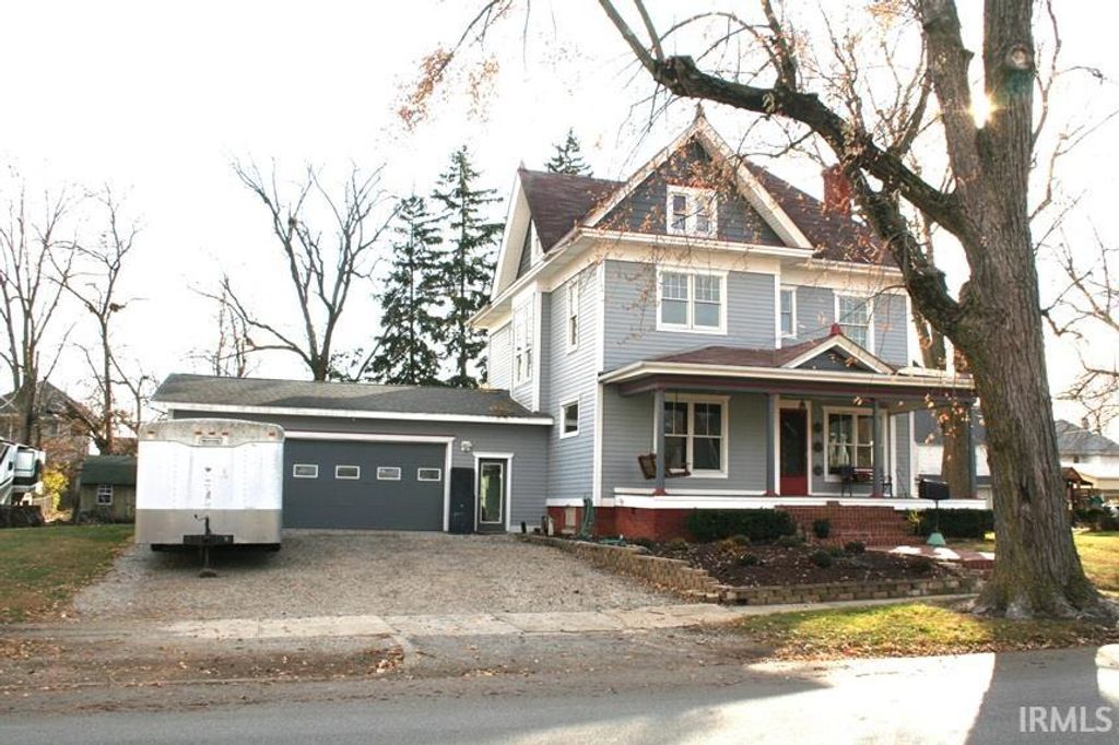 1353 E CLINTON ST., Frankfort, IN 46041