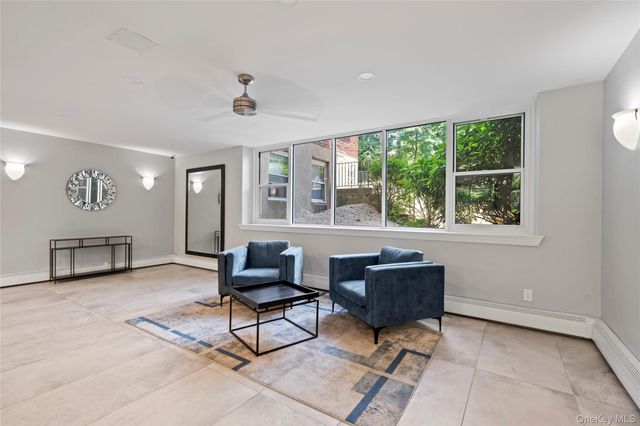 185 South Midddle Neck Road 1P, Great Neck, NY 11021