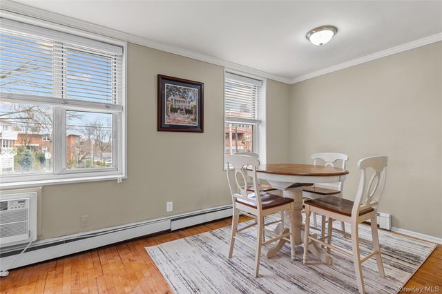 185 South Midddle Neck Road 1P, Great Neck, NY 11021