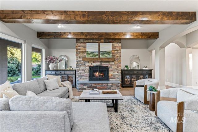 1894 N Valle Bello Way, Eagle, ID 83616