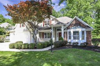 431 Avon Point Avenue, Avon Lake, OH 44012