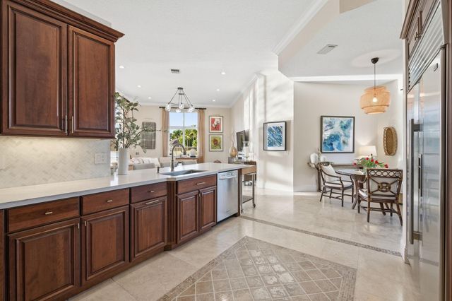 2494 Eagle Watch Lane, Weston, FL 33327