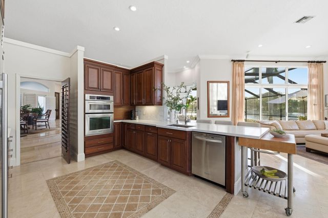 2494 Eagle Watch Lane, Weston, FL 33327