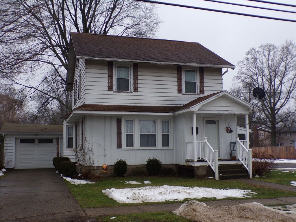 508 LAKE Street, Girard, PA 16417
