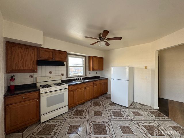 34 Carteret Avenue 2, Carteret, NJ 07008