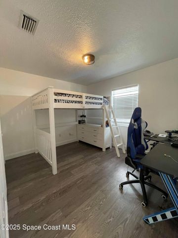 1861 Calmar Street NW, Palm Bay, FL 32907
