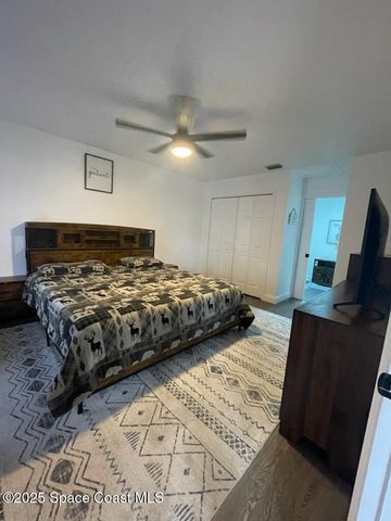 1861 Calmar Street NW, Palm Bay, FL 32907