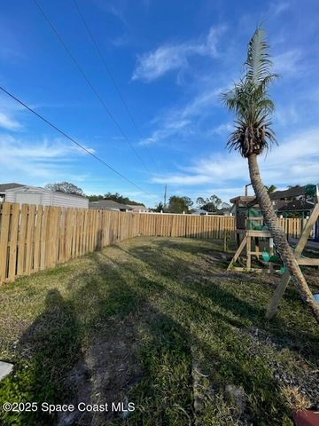 1861 Calmar Street NW, Palm Bay, FL 32907