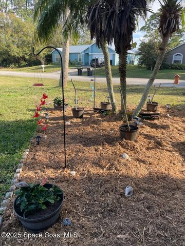 1861 Calmar Street NW, Palm Bay, FL 32907