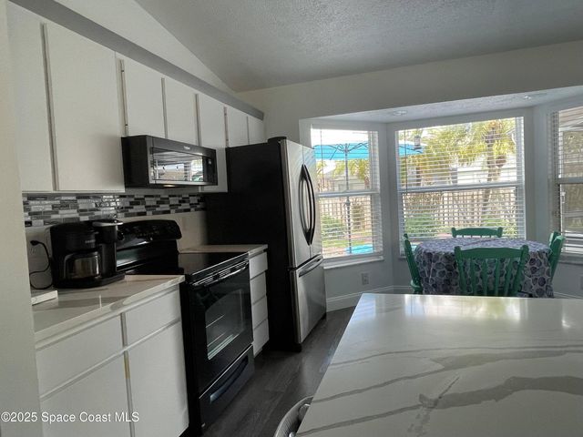 1861 Calmar Street NW, Palm Bay, FL 32907