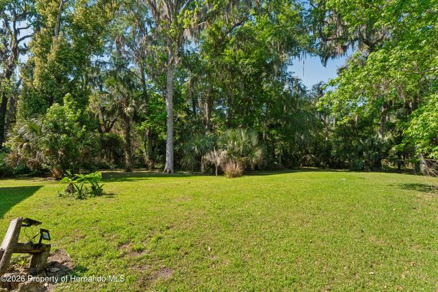 20424 Marguerite Road, Brooksville, FL 34601