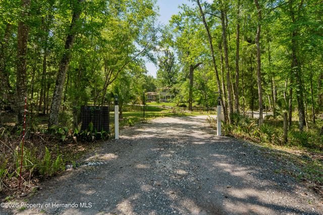 20424 Marguerite Road, Brooksville, FL 34601