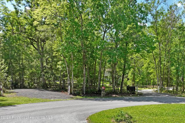 20424 Marguerite Road, Brooksville, FL 34601