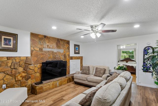 20424 Marguerite Road, Brooksville, FL 34601