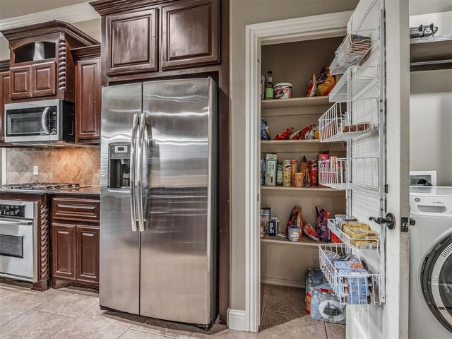 19217 Butterfly Boulevard, Edmond, OK 73012