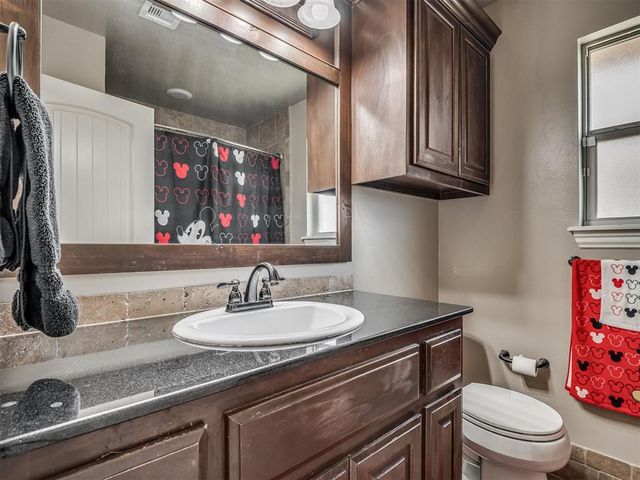 19217 Butterfly Boulevard, Edmond, OK 73012