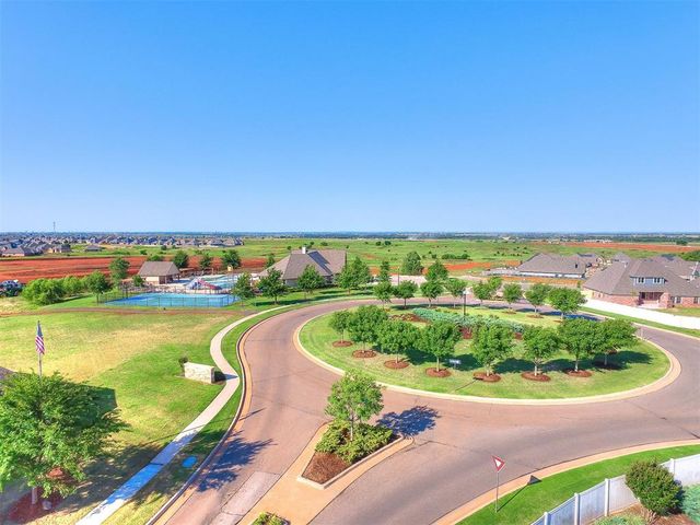 19217 Butterfly Boulevard, Edmond, OK 73012