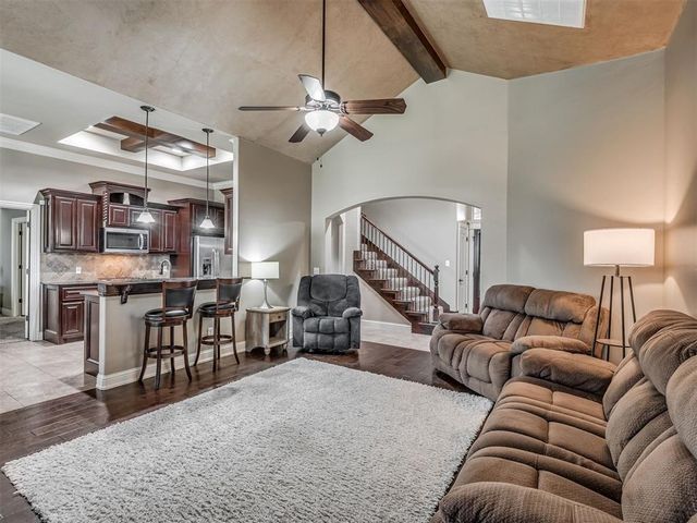 19217 Butterfly Boulevard, Edmond, OK 73012