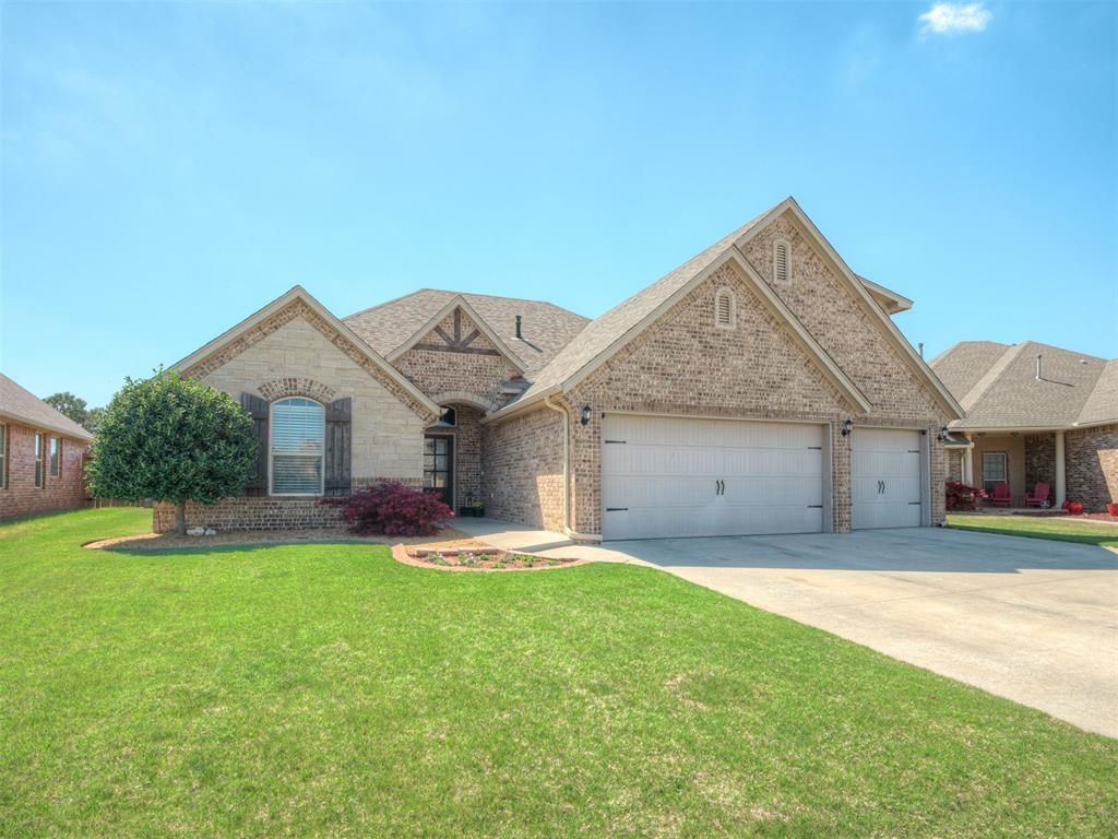 19217 Butterfly Boulevard, Edmond, OK 73012