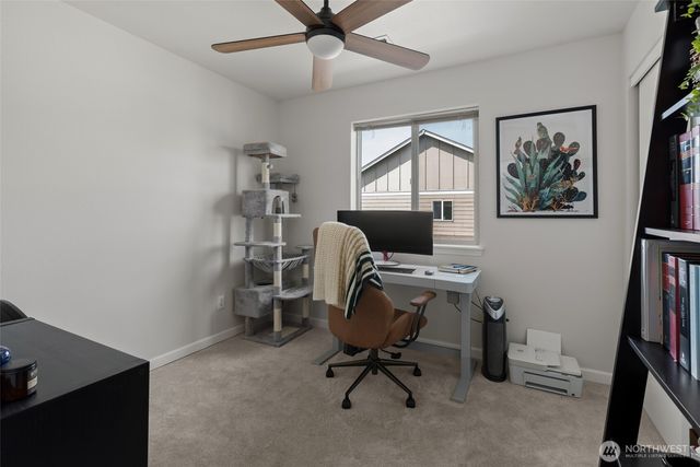1498 NW 5th Avenue, Oak Harbor, WA 98277