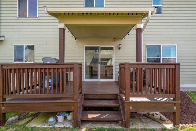1498 NW 5th Avenue, Oak Harbor, WA 98277