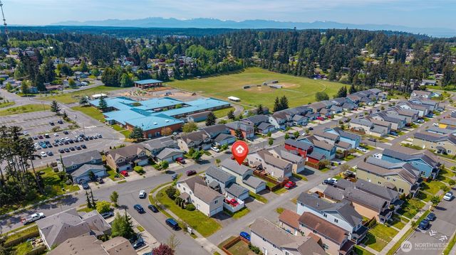 1498 NW 5th Avenue, Oak Harbor, WA 98277