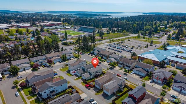 1498 NW 5th Avenue, Oak Harbor, WA 98277