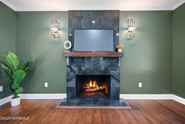 169 Pelican Road, Middletown, NJ 07748